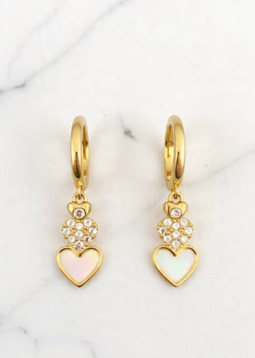 PENDIENTES DE GOTA CORAZONES